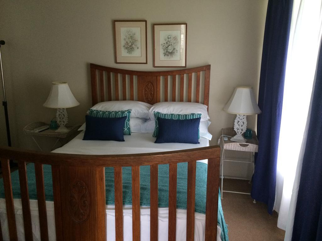 Breeze Inn Guesthouse Kiddʼs Beach 外观 照片