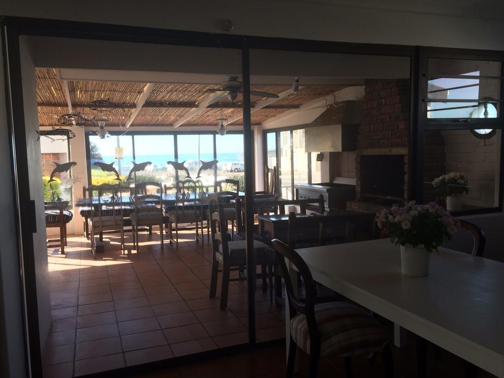 Breeze Inn Guesthouse Kiddʼs Beach 外观 照片